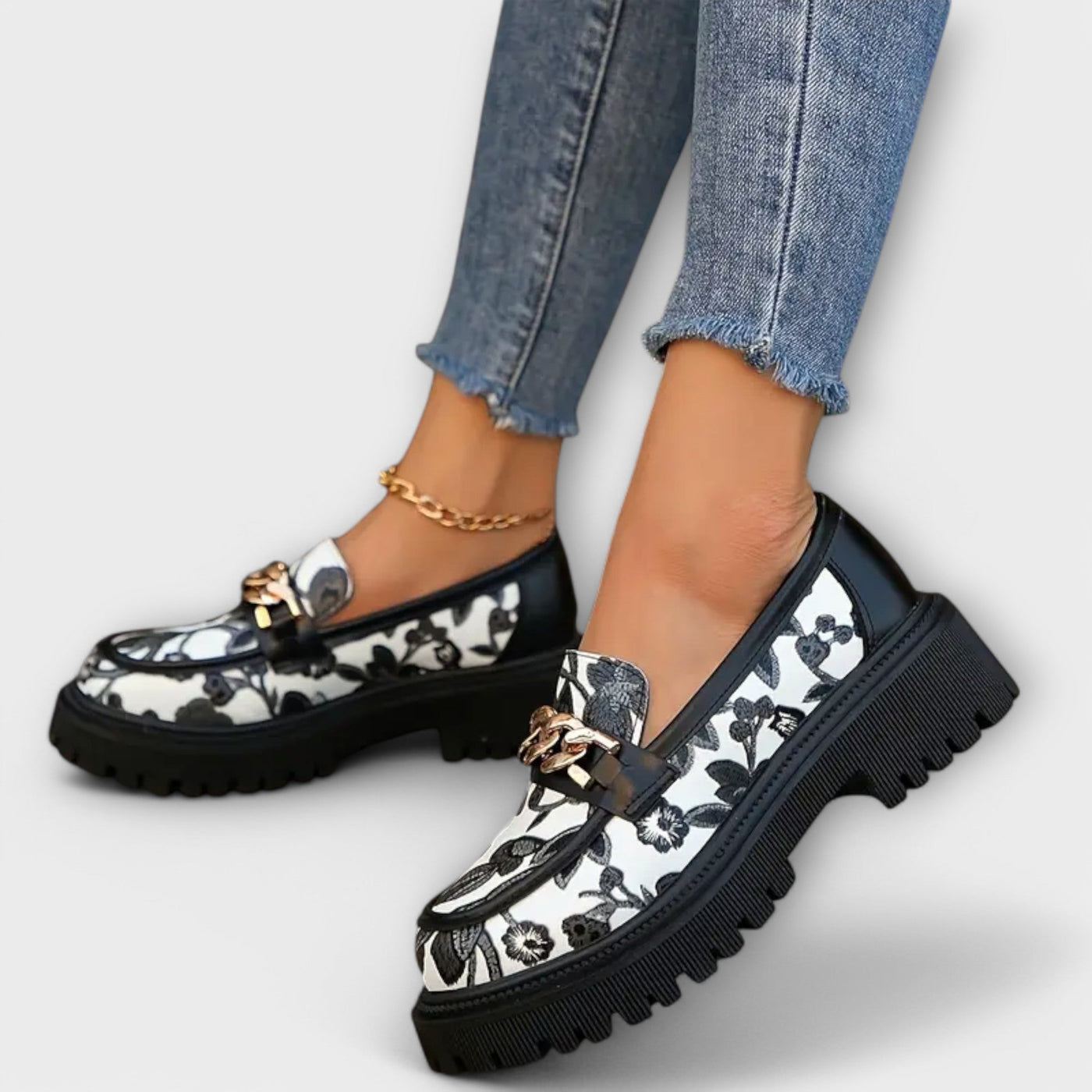 Amira™ | Mokasyny Retro z Kwiatowym Wzorem