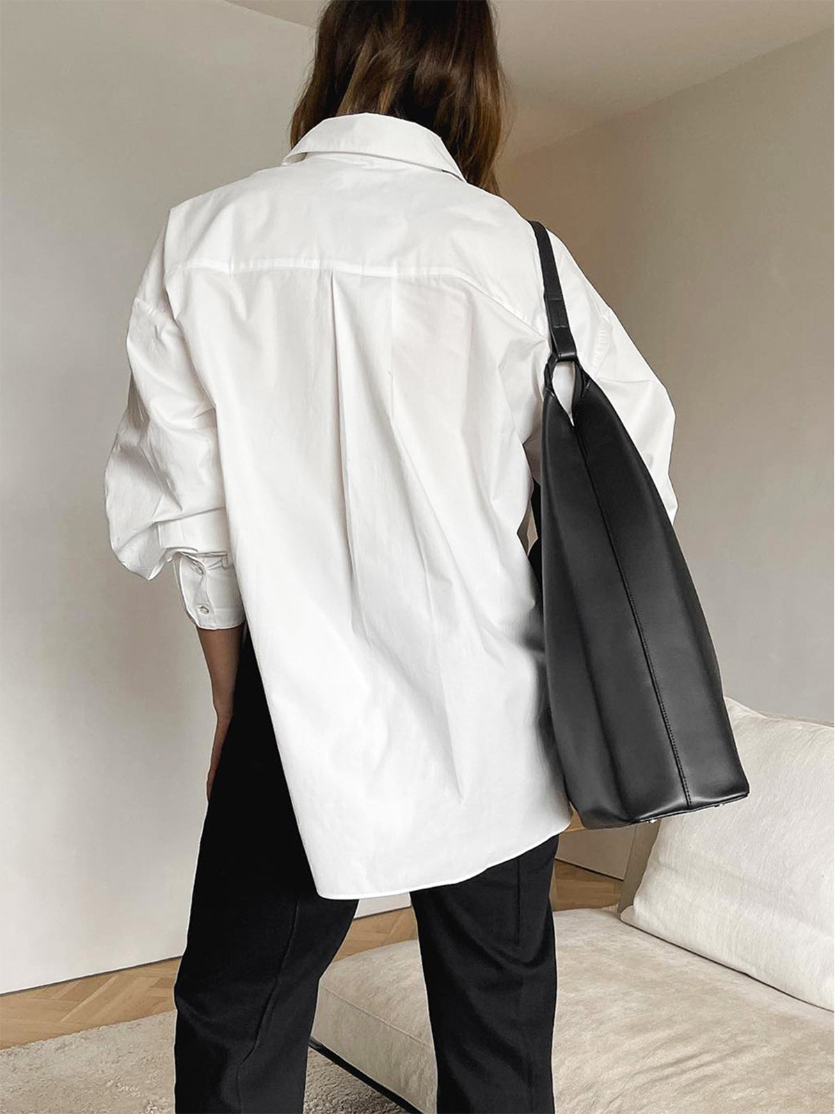 Cămașă Minimalistă cu Buton