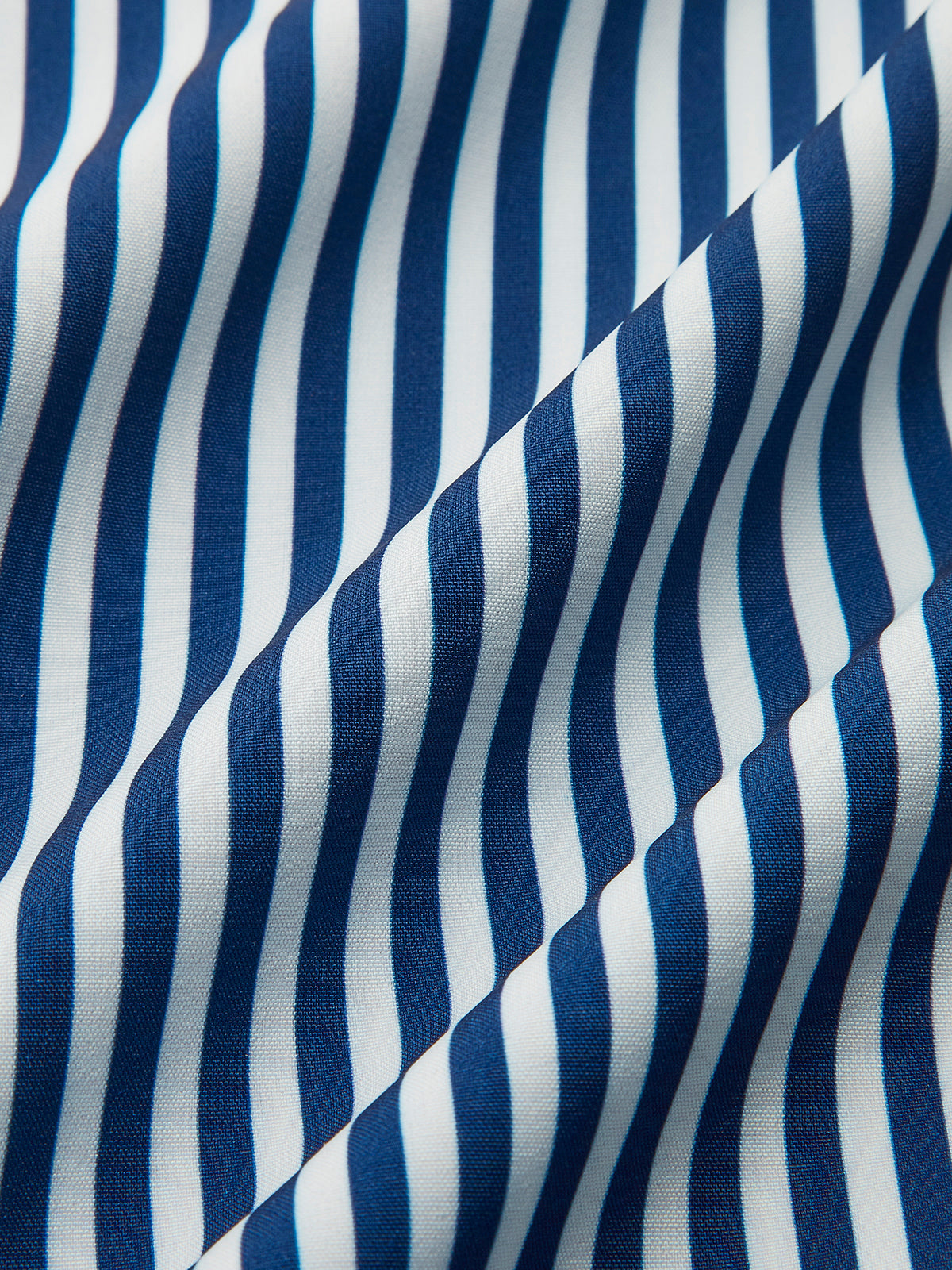 Koszulka polo z falbanami i paskami