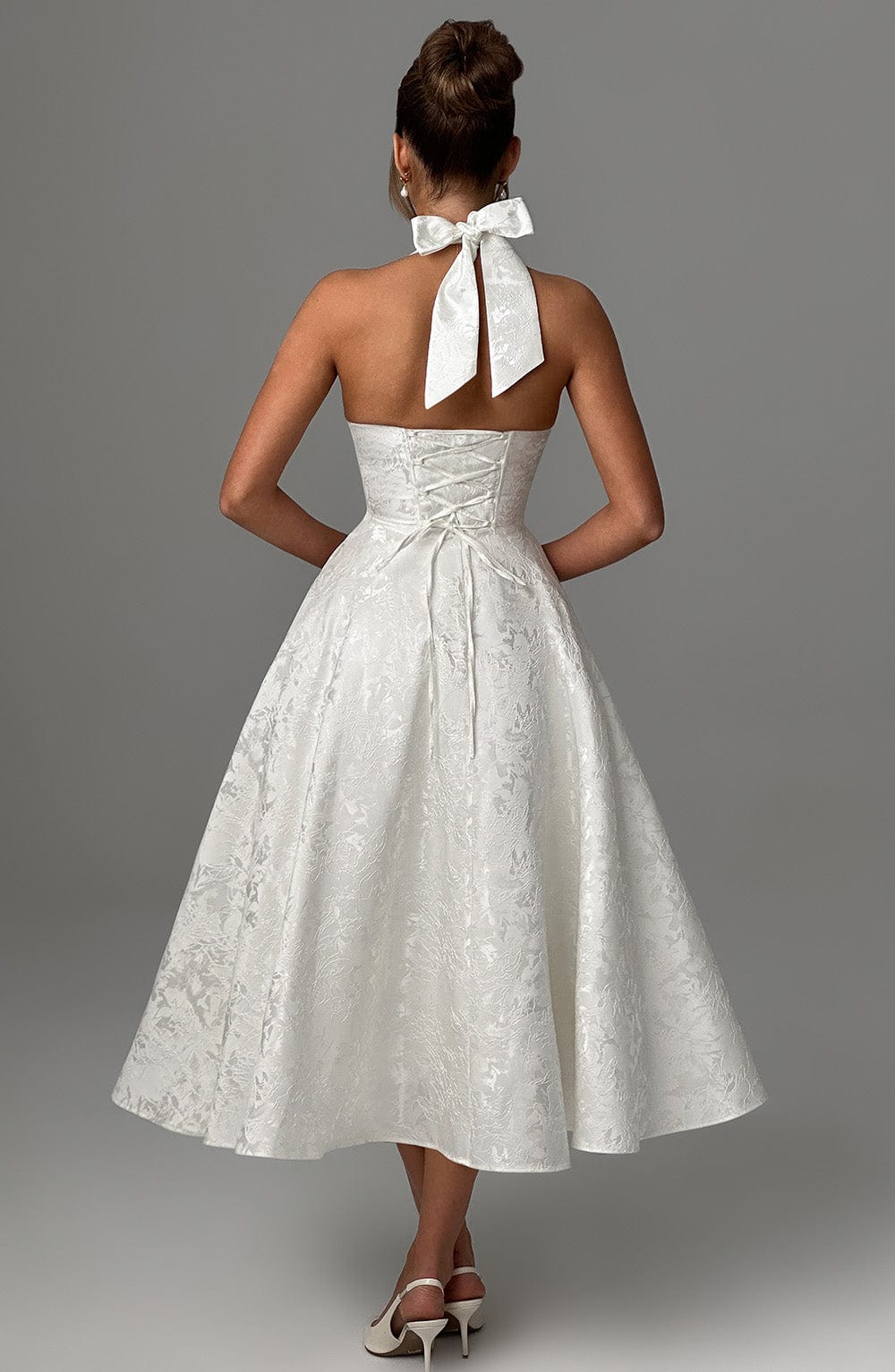 Edyta | Midi sukienka z dekoltem na szyi