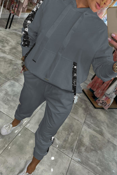 Aleksandra – Jesienny zestaw z połyskiem i komfortem